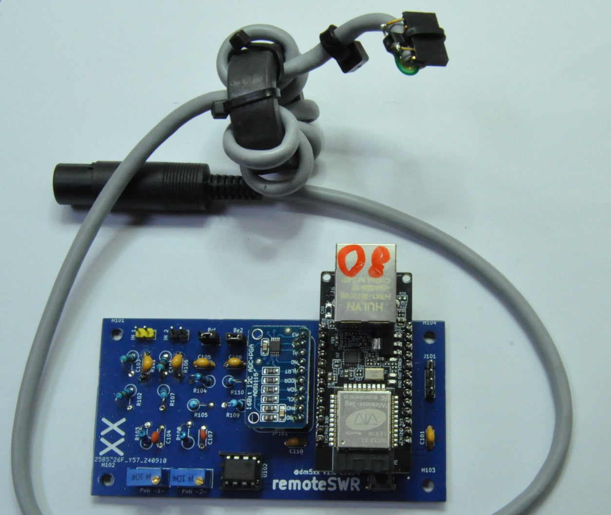 Remote power reader LAN distributor for WaveNode sensors